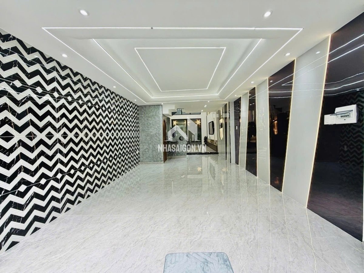 SIÊU PHẨM NHÀ PHỐ QUANG TRUNG GÒ VẤP LUXURY XE HƠI NGỦ TRONG NHÀ