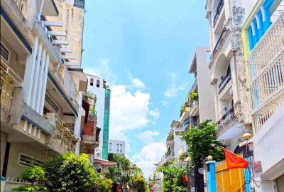 Bán nhà cư xá đô thành, trung tâm quận 3, nhà đẹp vào ở liền