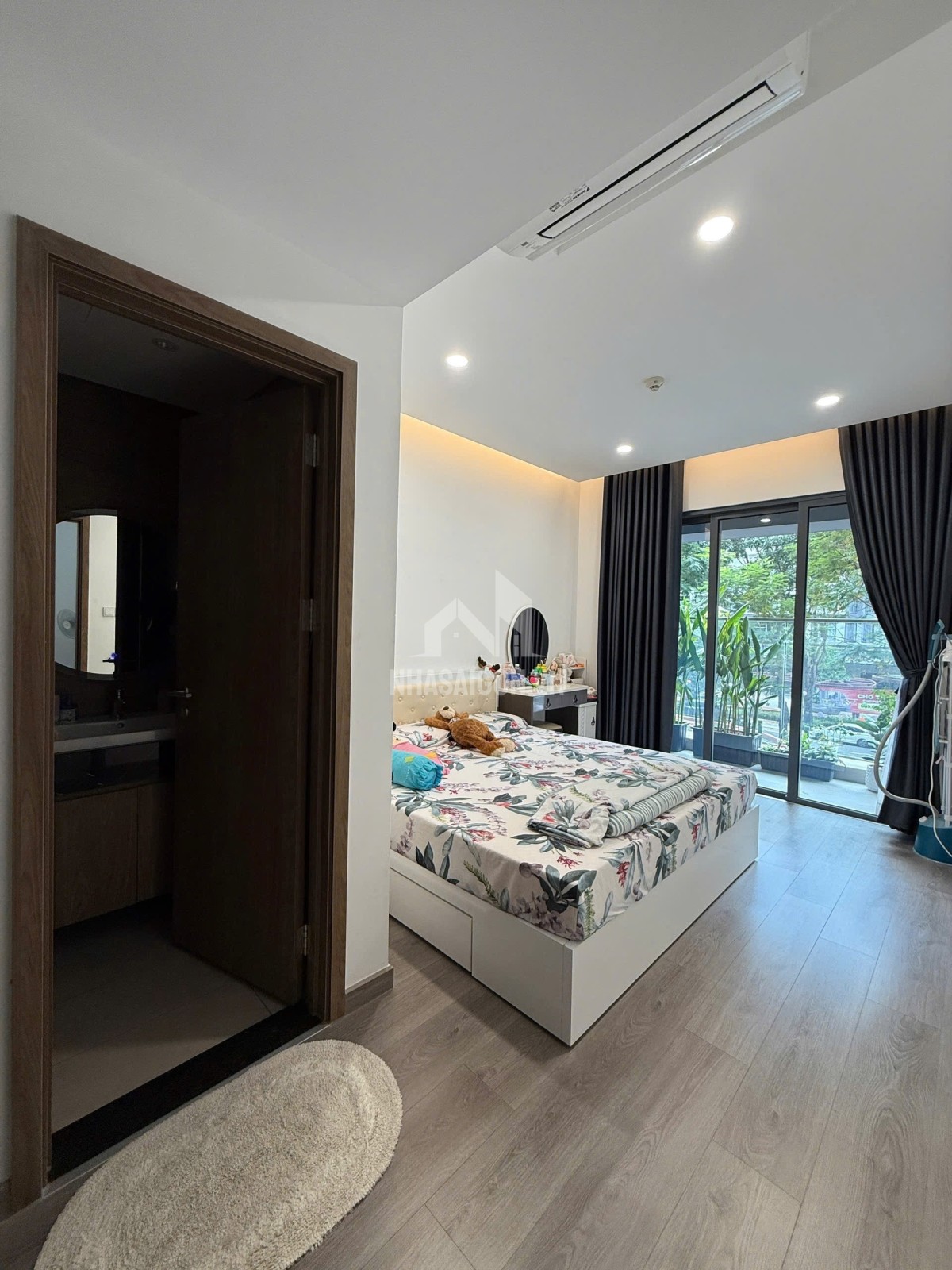 Cho thuê căn hộ Celadon city Skylinked Diamond Alnatar Plus